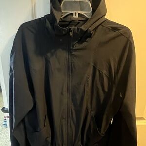Lululemon  Black women’s Lightweight Hooded Jacket